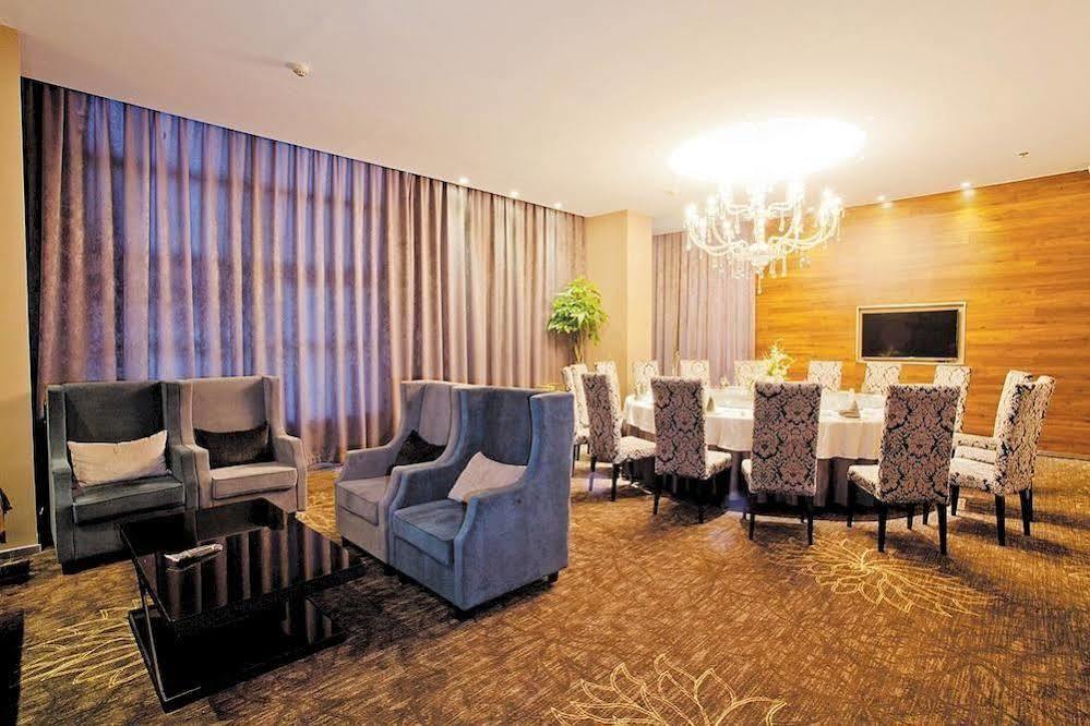 Zi Xin Hotel Changsha Bagian luar foto